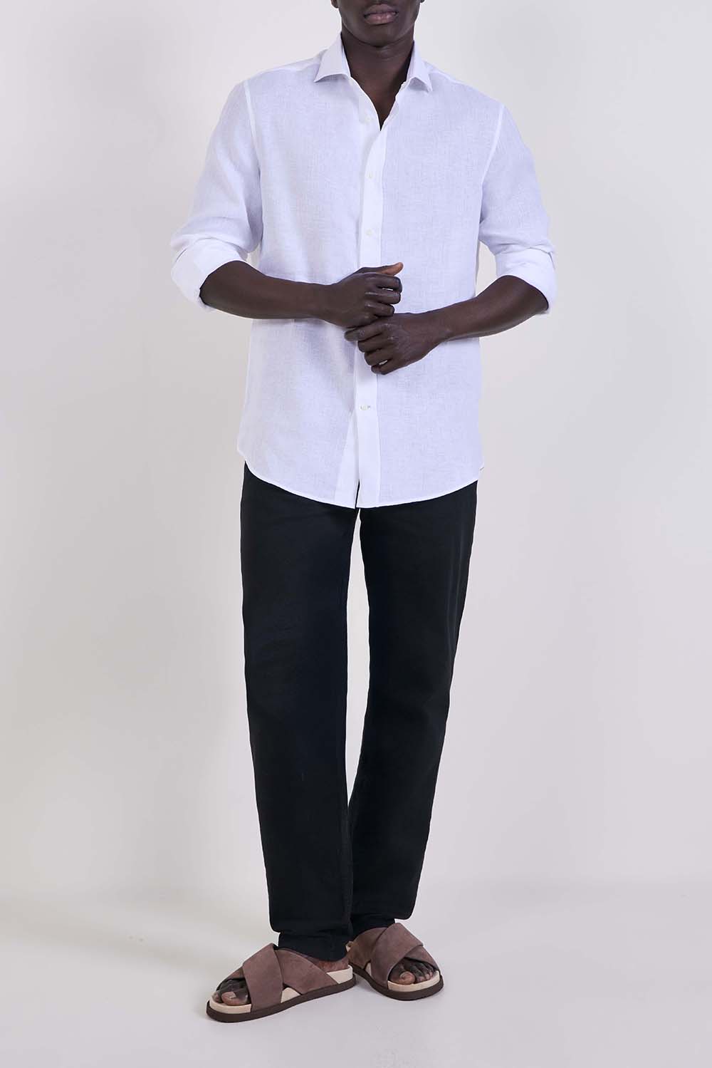 חולצה מכופתרת בגזרה משוחררת